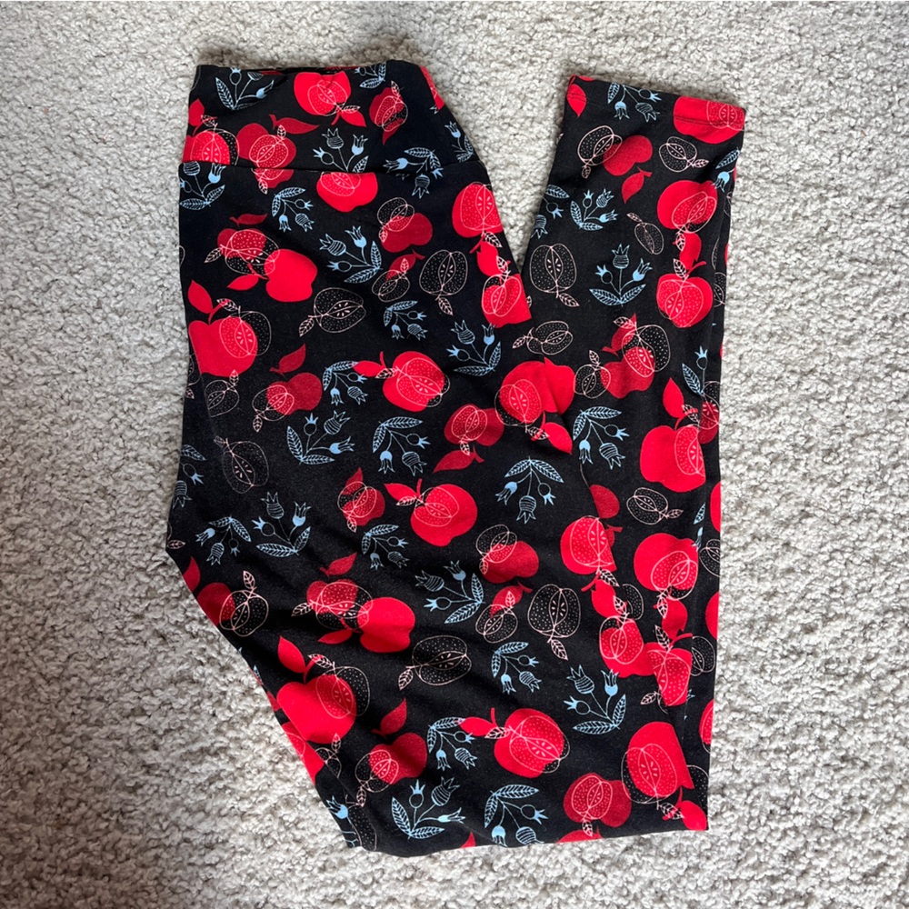 LuLaRoe Apple Leggings